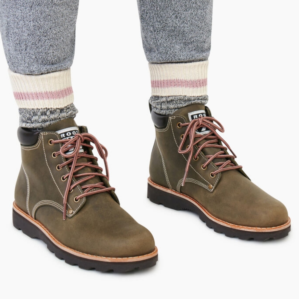 Roots Tuff Leather Boots Size 8- Olive Night